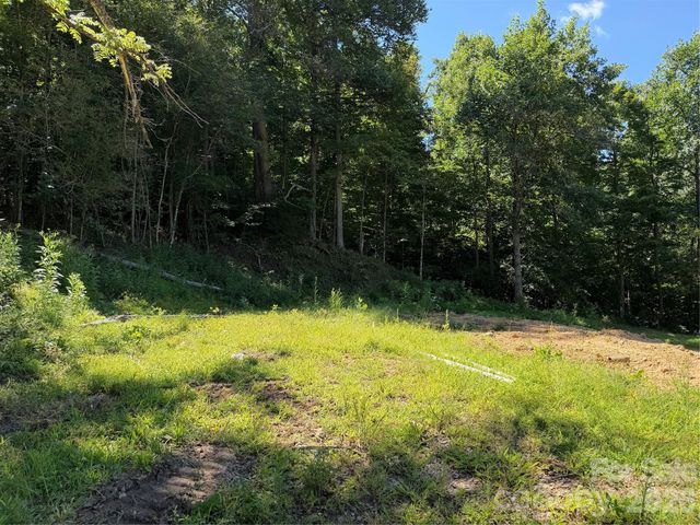4281 Prices Creek Road, Burnsville, NC 28714