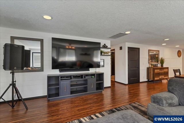 3355 Norris Ln S, Salem, OR 97302