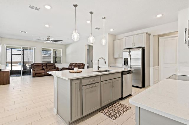 31788 BROADWATER AVENUE, Leesburg, FL 34748