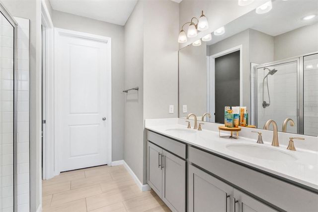 31788 BROADWATER AVENUE, Leesburg, FL 34748