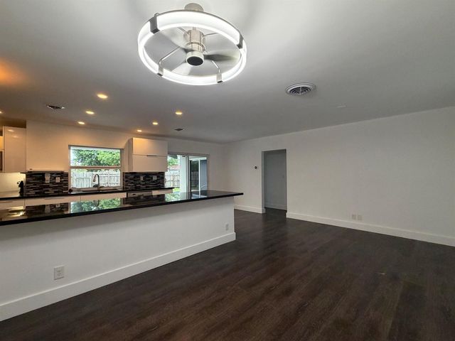 1961 NW 43rd Court, Oakland Park, FL 33309
