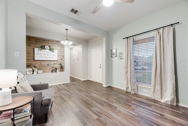 401 Autumn Trail, Royse City, TX 75189