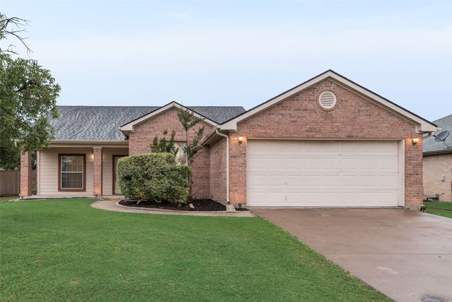 401 Autumn Trail, Royse City, TX 75189
