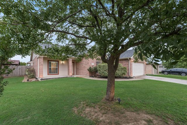 401 Autumn Trail, Royse City, TX 75189