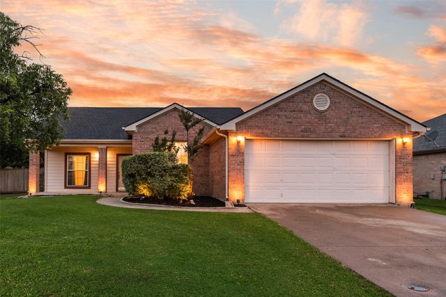 401 Autumn Trail, Royse City, TX 75189