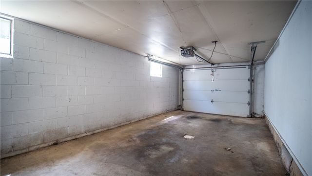 105 Snyder Ln, Buffalo Twp, PA 16055