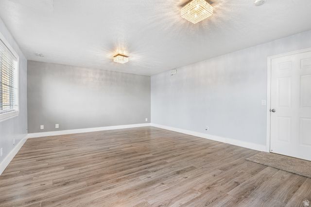 6853 S MULLIEN DR, West Jordan, UT 84081