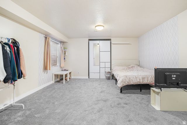 6853 S MULLIEN DR, West Jordan, UT 84081