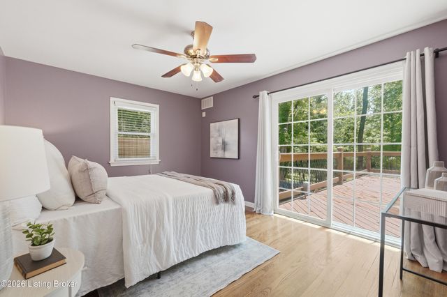 4210 Dolphin Rd, Louisville, KY 40220
