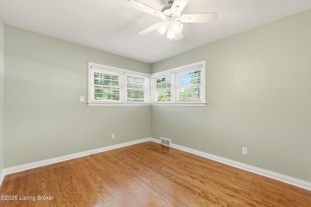 4210 Dolphin Rd, Louisville, KY 40220