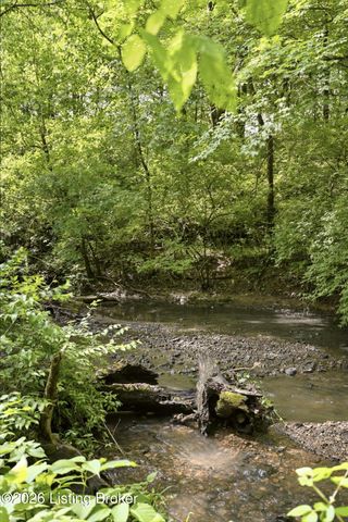 4210 Dolphin Rd, Louisville, KY 40220