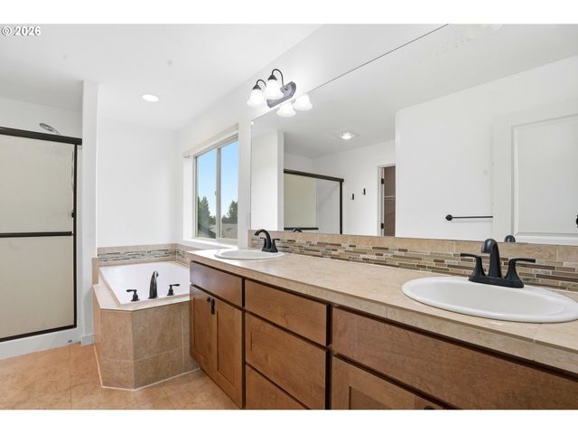 7516 Ne 123RD Ct, Vancouver, WA 98682