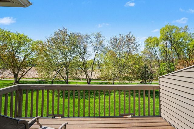 4555 Niagara Lane N, Plymouth, MN 55446