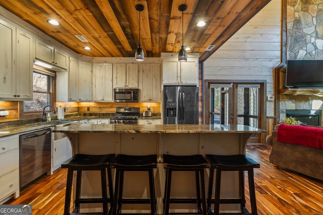 455 Shepherds Walk, Morganton, GA 30560