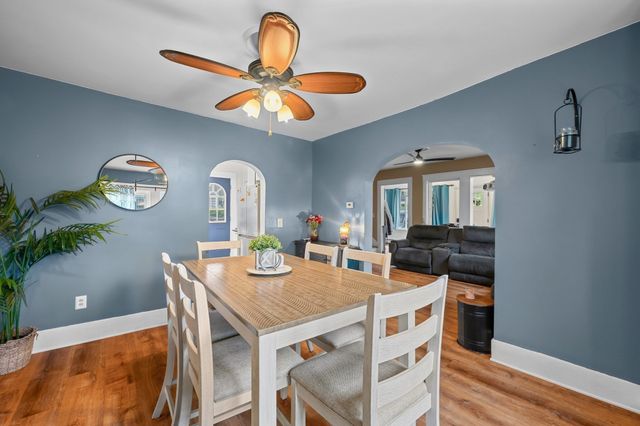16 Field St, Auburn, MA 01501