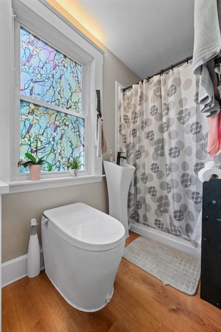 16 Field St, Auburn, MA 01501