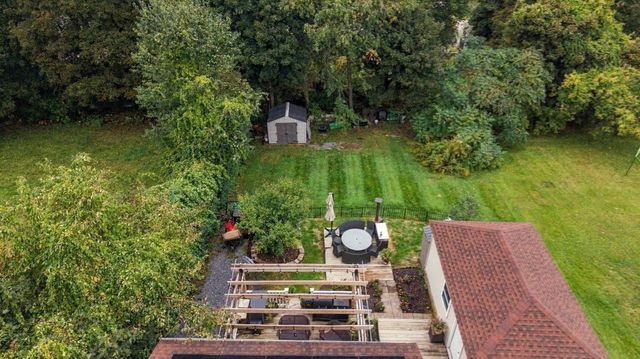 16 Field St, Auburn, MA 01501