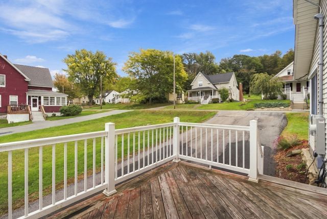 16 Field St, Auburn, MA 01501