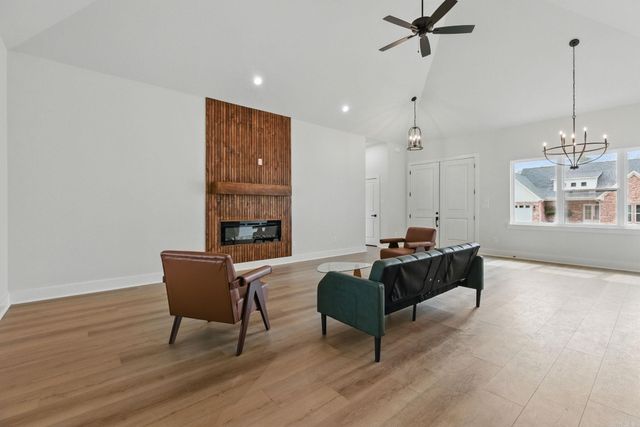 4822 Coronell, Bryant, AR 72002