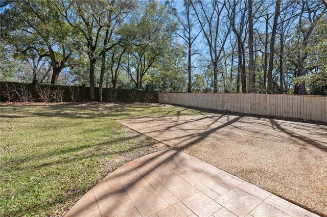 2613 Charlotte Oaks Drive, Mobile, AL 36695