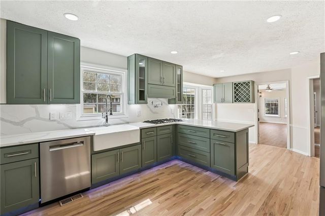 2692 Wellington Drive, Marietta, GA 30062