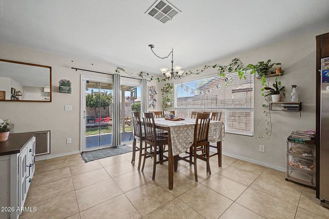 3027 W DALEY Lane, Phoenix, AZ 85027