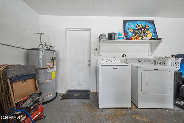3027 W DALEY Lane, Phoenix, AZ 85027