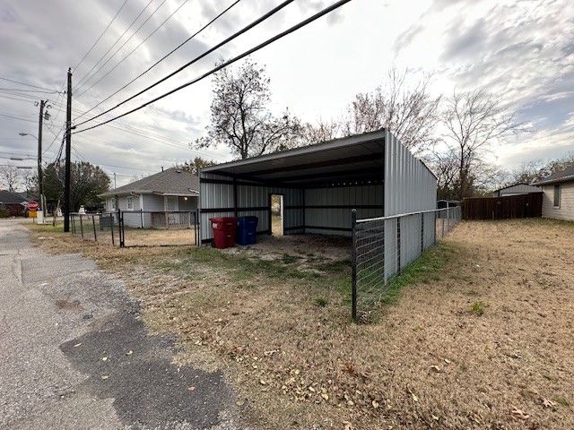 414 W Jefferson, Van Alstyne, TX 75495