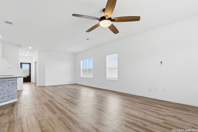 13019 Rosemary, St Hedwig, TX 78152