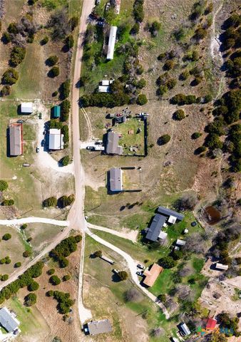 809 Crest Ct, Copperas Cove, TX 76522