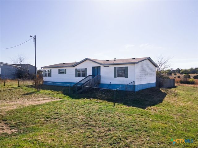 809 Crest Ct, Copperas Cove, TX 76522