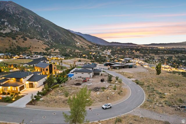 7054 S City View Dr Unit 35, Cottonwood Heights, UT 84121