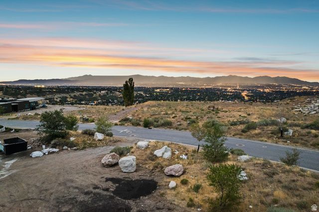 7054 S City View Dr Unit 35, Cottonwood Heights, UT 84121