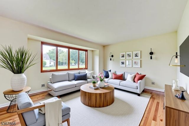 227 Miller Ave, Branchburg Twp., NJ 08876