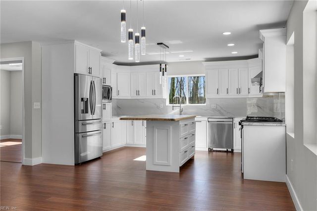 14106 Carrollton BLVD, Carrollton, VA 23314