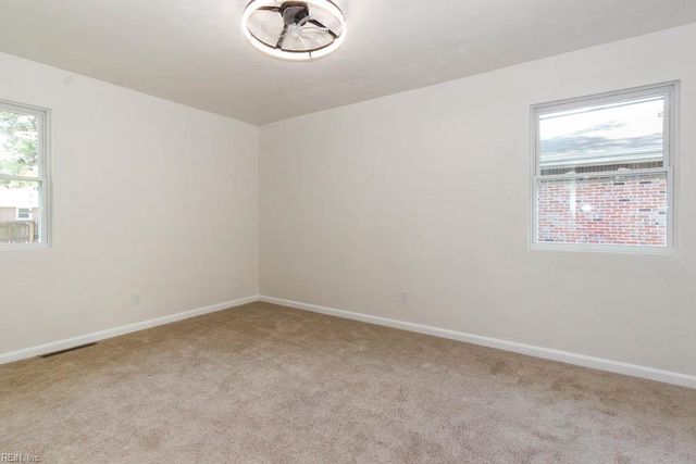 1224 Ormer RD, Chesapeake, VA 23325