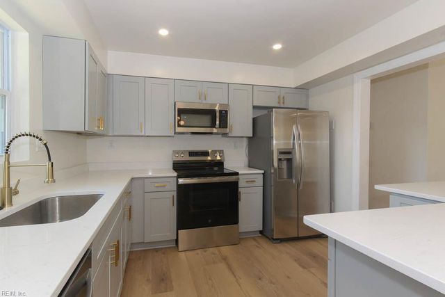 1224 Ormer RD, Chesapeake, VA 23325