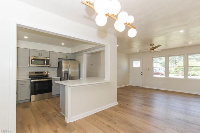 1224 Ormer RD, Chesapeake, VA 23325