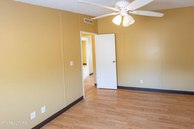 284 Clearwater Ridge Rd, Maynardville, TN 37807