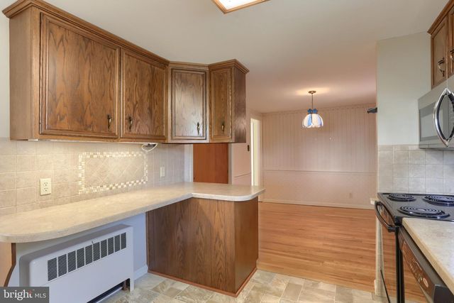 201 S HETRICK AVE, Palmyra, PA 17078