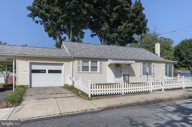 201 S HETRICK AVE, Palmyra, PA 17078