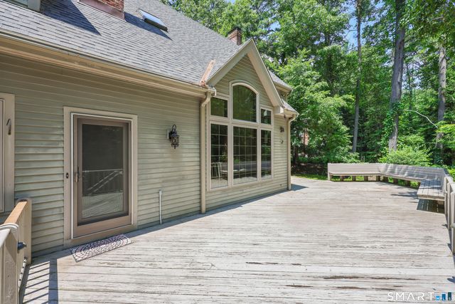 3 Eton Place, Farmington, CT 06032