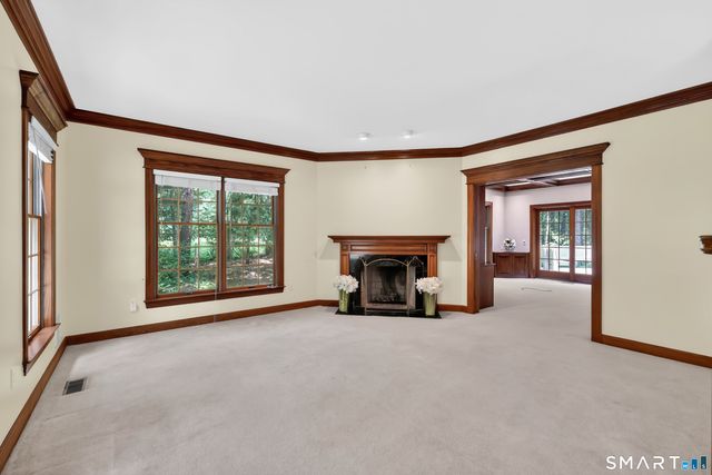 3 Eton Place, Farmington, CT 06032