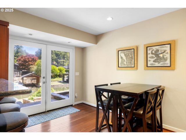 17810 SARAH HILL Ln, Lake Oswego, OR 97035