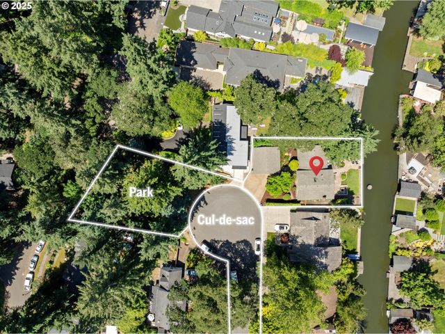 17810 SARAH HILL Ln, Lake Oswego, OR 97035
