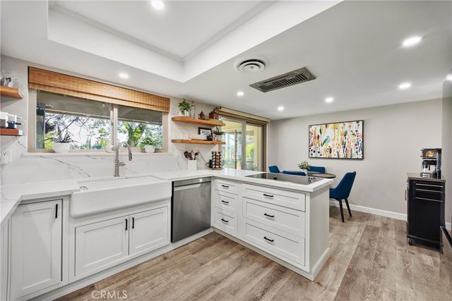 2000 Ashe 2, Bakersfield, CA 93309