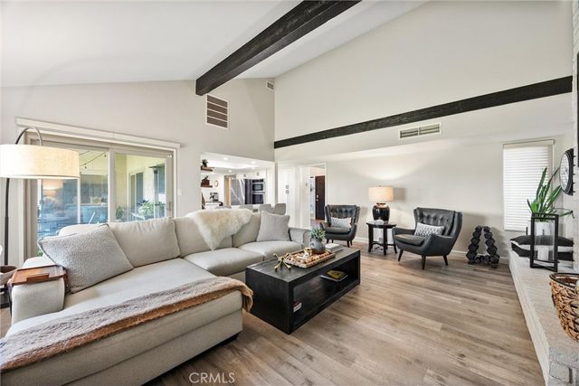 2000 Ashe 2, Bakersfield, CA 93309