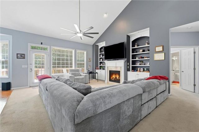 3352 Walnut Ridge, Atlanta, GA 30349