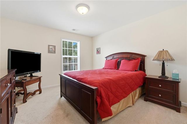 3352 Walnut Ridge, Atlanta, GA 30349