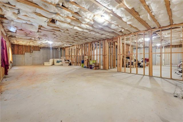 3352 Walnut Ridge, Atlanta, GA 30349